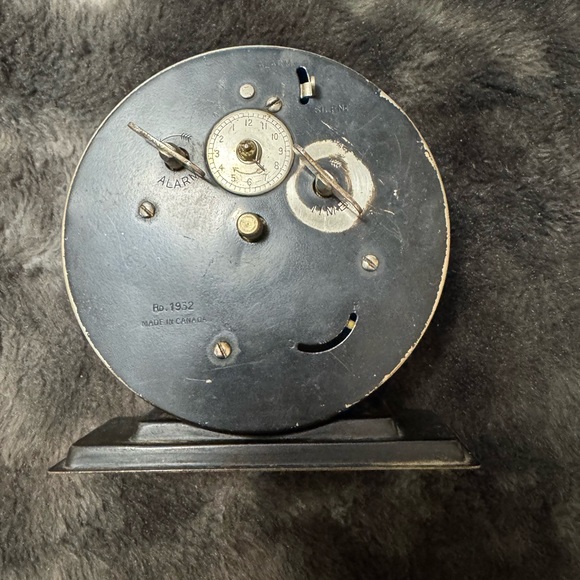 Vintage alarm clock - Picture 4 of 8